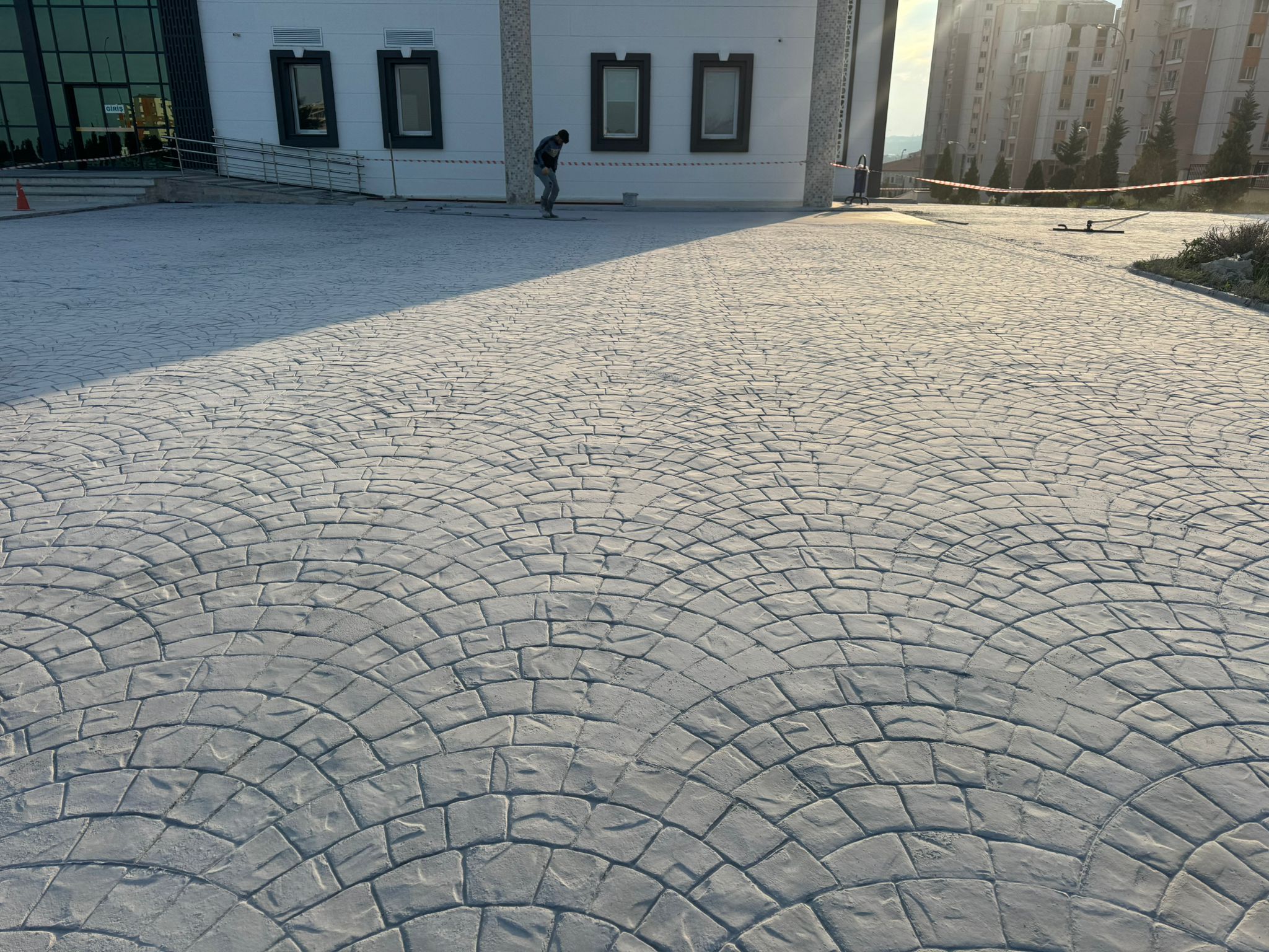 Hatay Antakya baskı beton zemin kaplama proje uygulaması - ER-SA YAPI